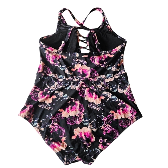 Torrid Pink and Black Floral Strappy One Piece Swimsuit NWT Size 2X - Picture 10 of 14